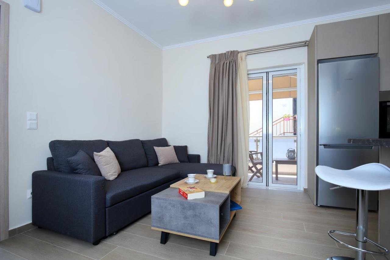 Kallithea Guesthouse นีดรี ภายนอก รูปภาพ